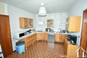 House for sale masseret, limousin, Li920 Image - 2