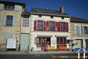 House for sale chateauneuf la foret, limousin, Li952 Image - 1