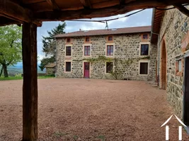 Farmhouse for sale neulise, rhone-alpes, AP030071010 Image - 2