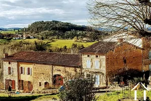 Character house for sale ceilloux, auvergne, AP030071031 Image - 1