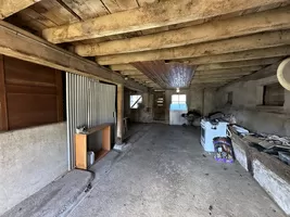 Barns and ruins for sale arronnes, auvergne, AP030071059 Image - 13