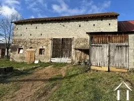 Barns and ruins for sale arronnes, auvergne, AP030071059 Image - 1