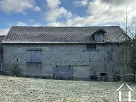 Barns and ruins for sale arronnes, auvergne, AP030071059 Image - 3