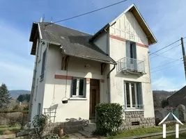 House for sale arronnes, auvergne, AP030071072 Image - 1