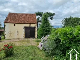 Farmhouse for sale buxieres les mines, auvergne, AP03007574 Image - 11