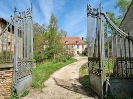 Maison de Maître for sale brout vernet, auvergne, AP03007917 Image - 16