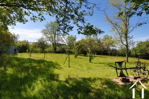 House for sale mhere, burgundy, CVH5514M Image - 45