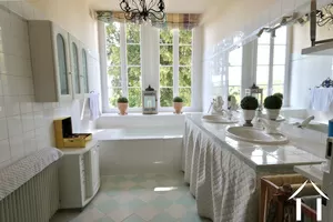 Salle de bain 1