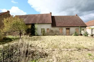 House with barn and garden