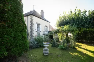 The garden, terrace & house