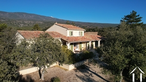 Property for nature and Ventoux lovers! 