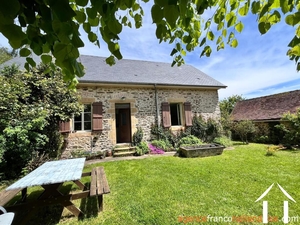 Cottage, barn and gîte near Lake Rouffiac Ref # Li878 