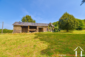 Limousin farmhouse in need of a complete renovation Ref # Li927 