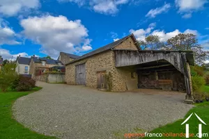 Land and outbuildings in the heart of the village Ref # Li948 