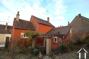 Renovated village house Ref # LB5527N 